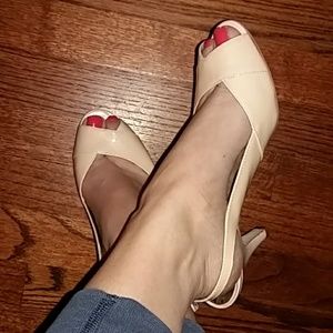 Gianni Bini powder pink pumps